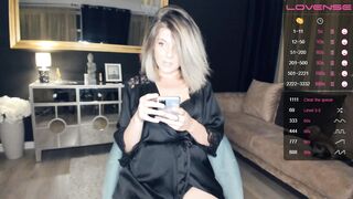 hellonheels_ - [1080 HD Video] Naked Model Cute WebCam Girl Pretty Cam Model
