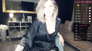 hellonheels_ - [1080 HD Video] Naked Model Cute WebCam Girl Pretty Cam Model