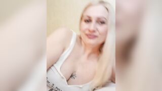 Enni1 - Porn Video [Bongacams]: vibrant content creator, dynamic broadcaster, lively host