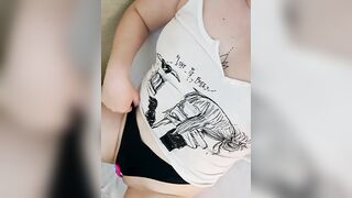 Enni1 - Porn Video [Bongacams]: vibrant content creator, dynamic broadcaster, lively host