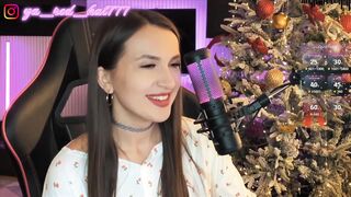 Supergirl7771 - Porn Video [Bongacams]: surprise, camsex, voluptuous décolletage