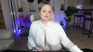 MariemLui - Porn Video [Bongacams]: lively streamer, radiant skin, mesmerizing hips