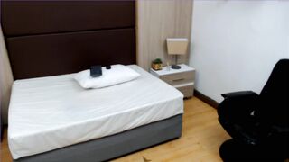 milfbigboobs - [1080 HD Video] Ticket Show Big Tip Goal Cam Clip