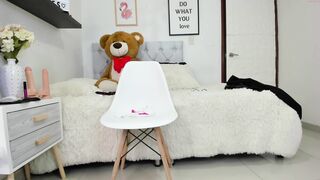 michelle_roberts_ - [1080 HD Video] Nora Cam show Interactive toy