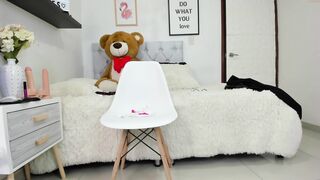 michelle_roberts_ - [1080 HD Video] Nora Cam show Interactive toy