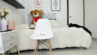 michelle_roberts_ - [1080 HD Video] Nora Cam show Interactive toy