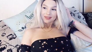 sweetf0xxx - [1080 HD Video] ManyVids Naked Model Roleplay