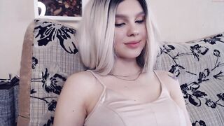 sweetf0xxx - [1080 HD Video] Shaved Cam Video Sex Toys