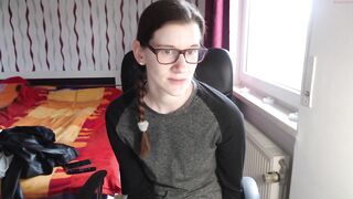 xinnocence94x - [1080 HD Video] Shaved Web Model Sweet Model