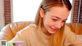 daisydizzy - [1080 HD Video] ManyVids Pretty Cam Model Free Watch