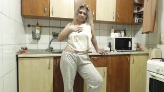 iuliana32 - [1080 HD Video] Livecam Camwhores Adult