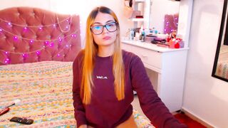 0krisstal - [1080 HD Video] Naked Homemade Multi Goal Show