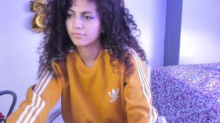 xcurly - [1080 HD Video] Beautiful Amateur Crazy Goal