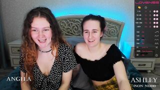 cammyclyde - [1080 HD Video] Shaved Playful Web Model