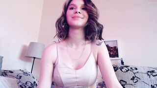 sweetf0xxx - [1080 HD Video] Horny Camwhores Beautiful