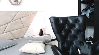 emily_philip - [1080 HD Video] CamGirl Domi Interactive toy