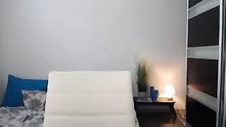 good2kisss - [1080 HD Video] ManyVids Sexy Girl Interactive toy