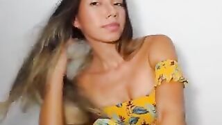 sarah_sucre - [1080 HD Video] Natural Body Shaved Pretty Cam Model