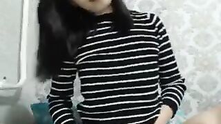 v1v1kiv1 - [1080 HD Video] Cute WebCam Girl Cam Clip Pretty Cam Model