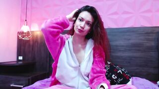 laura_vandervoort - [1080 HD Video] Chaturbate CamGirl Sexy Girl