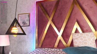 cutesweetgirls - [1080 HD Video] Webcam Model Livecam Ass