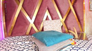 cutesweetgirls - [1080 HD Video] Webcam Model Livecam Ass