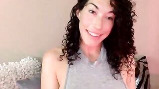 vanessajames - [1080 HD Video] Naked Model Stream Webcam