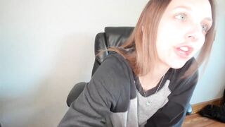 hi_cut_cutie - [Video] leggings big lips sex toy hot