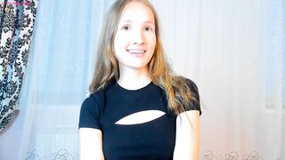 orisonicki - [Video] queen strapon fingers masturbate