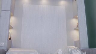 _kyllie_ - [Video] nest fuck machine deep big lips