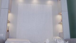 _kyllie_ - [Video] nest fuck machine deep big lips