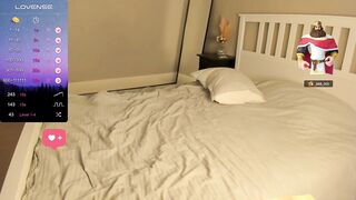 mei_tin - [Video] flexible stocking 1080 hd blonde