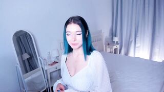 your_desssert - [Video] handjob cam show whores hair pussy