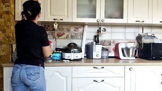 2whitediamonds - [Video] dildo fucking shaved spy cam curvy