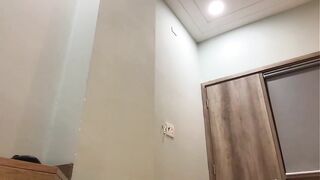 unforgettable__hope - [Video] queen big tits nudity feet