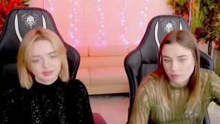 kira0541 - [Video] extreme kissing big pussy lips role-play