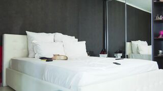 hefner_girl - [Video] flexible balloons huge dildo chat