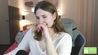 girl_u_never_met - [Video] tattoo hot chick private show close up