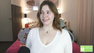 girl_u_never_met - [Video] tattoo hot chick private show close up