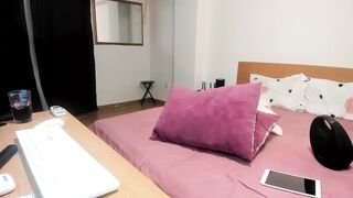 cassieandmarco - [Video] findom shaved ticket show leggings