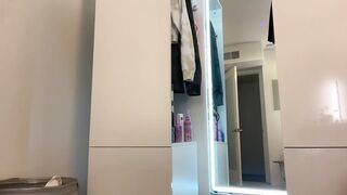 bellabyers - [Video] footjob office teen petite