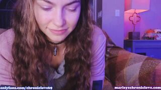 chroniclove - [Video] hot slut babe huge boobs camera