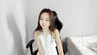 amaishojo - [Video] beatiful new strip whores