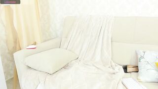 linapearl - [Video] girl big pussy cei kissing