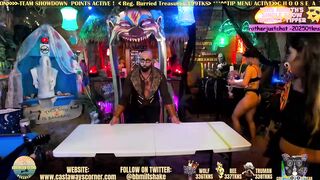 bigbananamilfshake - [Video] bi curvy big pussy lips big boobs