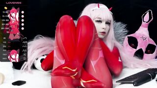 xenomy - [Video] legs huge dildo huge dildo long hair