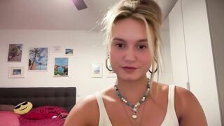 sarahsapling - [Video] smile girlnextdoor big boobs stocking