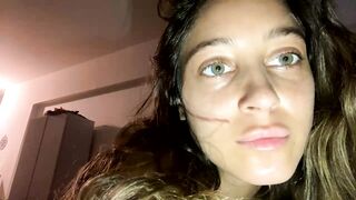 sassylilah - [Video] dominant slim hot chick glamour porn