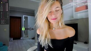 crazzy_cherry - [Chaturbate Record] Tantalizing longing big-clit latino-twink feetshow