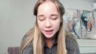 kristyspiritedaway - [Chaturbate Record] Sculpted hips food boy biglips
